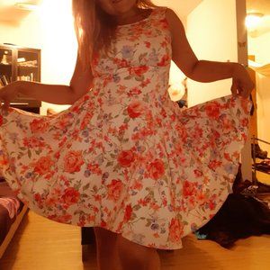 Beautiful Dresssss with Zipper!